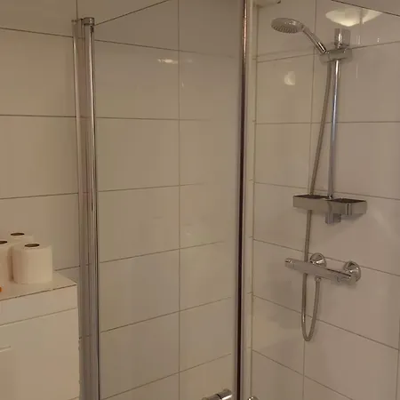 Modern Center Apartmán *